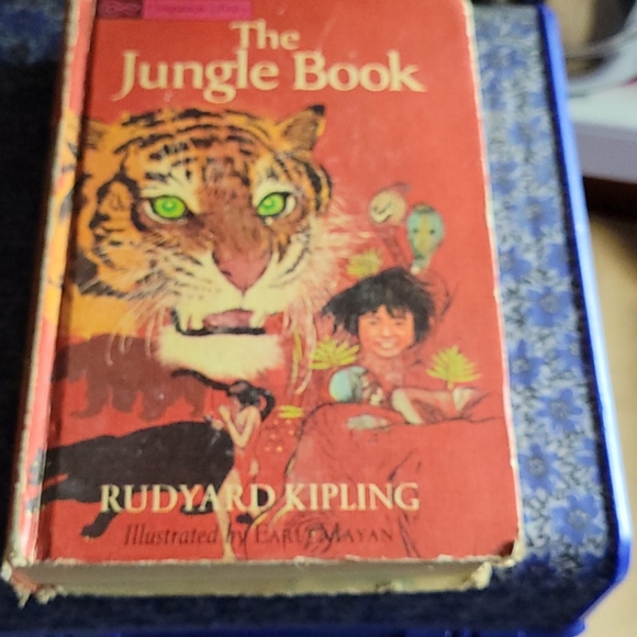 The Jungle Book/ The wizard of oz . 1944 Book - Picture 2 of 6